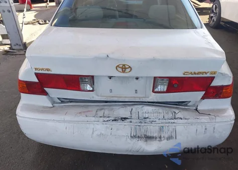 2000 Toyota Camry Le из США, поврежденный, VIN JT2BG22K0Y0464957